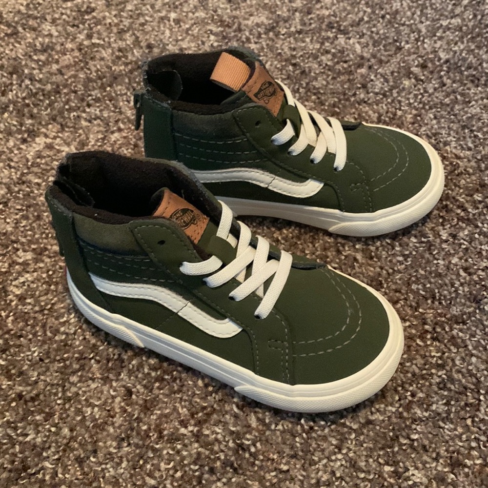Brand New Vans! Toddler 8 - SO CUTE